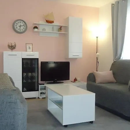 By The Sea - 6717 Appartement