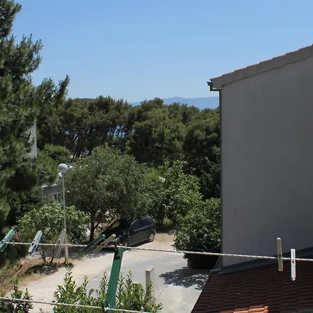 Apartment By The Sea - 6717 Makarska